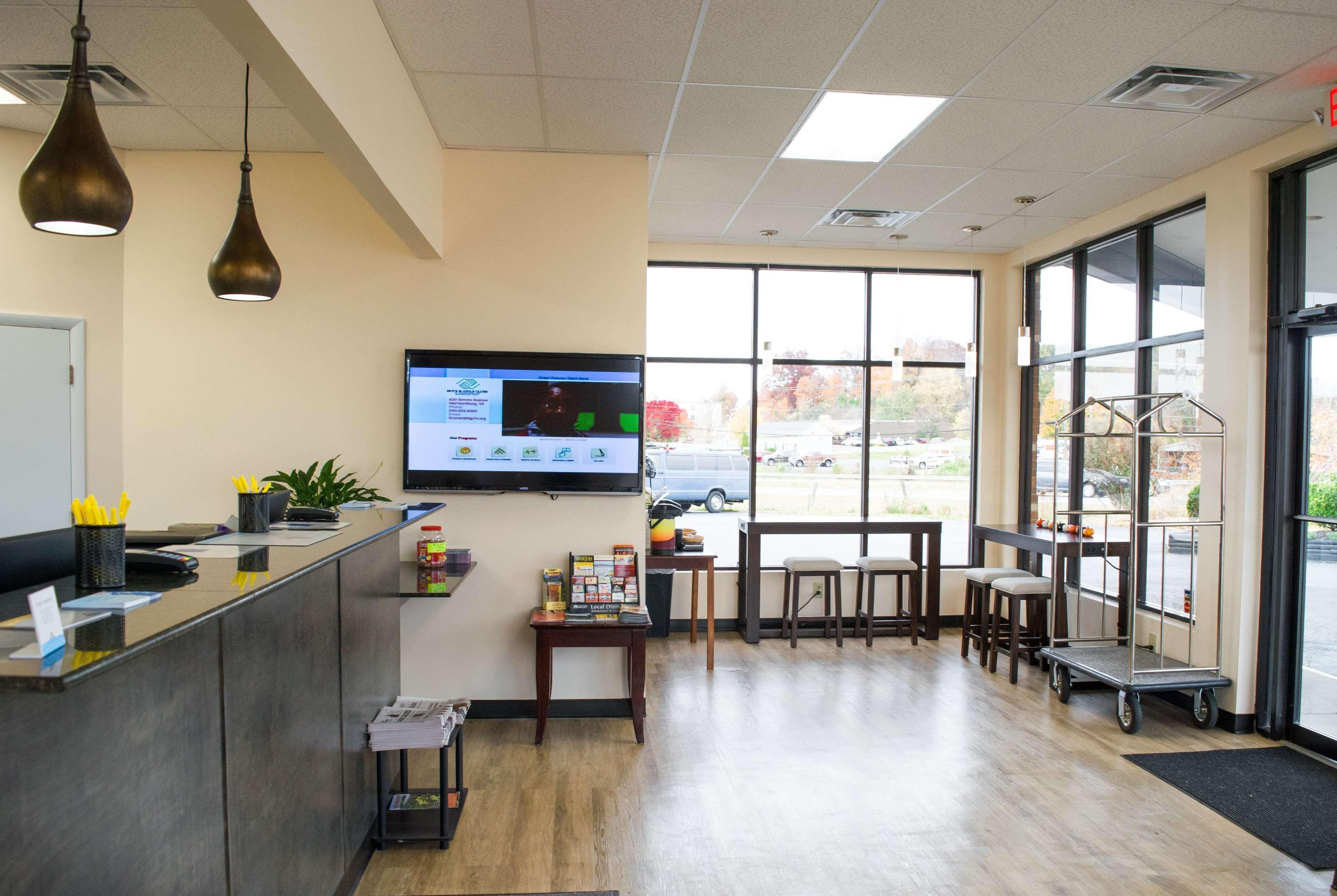 Days Inn By Wyndham Waynesboro Extérieur photo