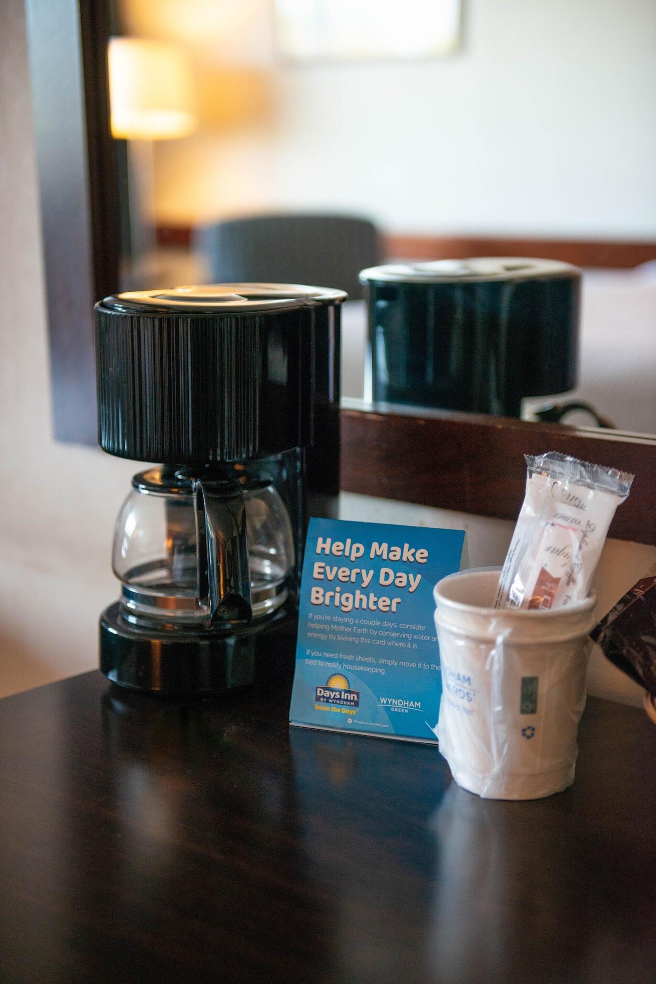 Days Inn By Wyndham Waynesboro Extérieur photo